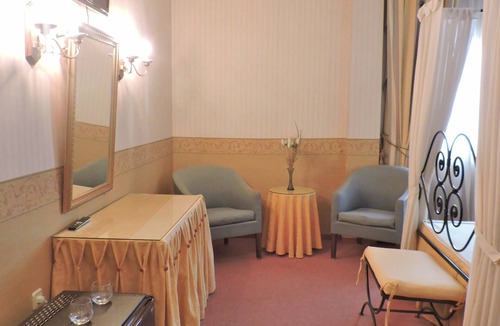 Atarfe Hotel | Las Yucas Tradición S.L.