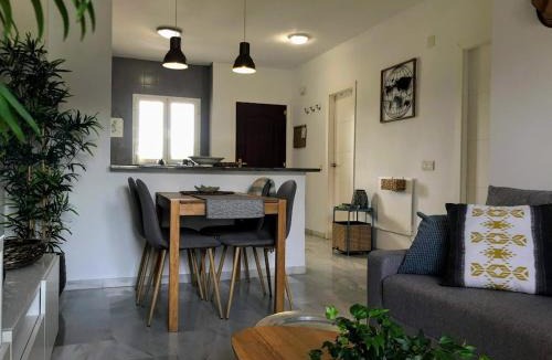 Alhaurin de la Torre Apartment | Lauro Golf Apartment 'Bamboo'