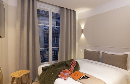 12th Arrondissement Hotel | Le Daum