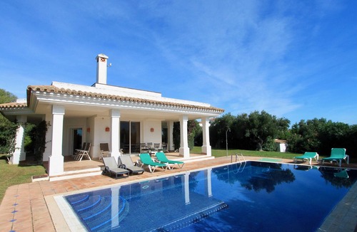 Benalup-Casas Vieja Villa | Les Adelfas - Excellent value for money
