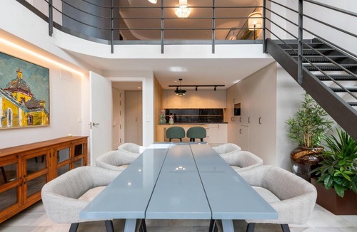 San Bernardo Apartment | LF PARKING INCLUIDO Amplio Loft en Barrio Santa Cruz