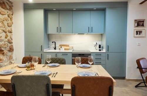 Ayna House | LIGNUM Casa Rural