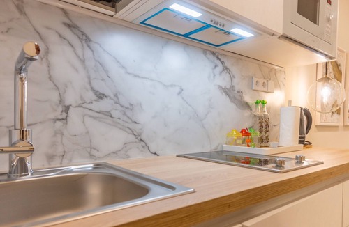 Palos de la Frontera Apartment | Liria: A Space of Elegance and Comfort in the Heart of the City