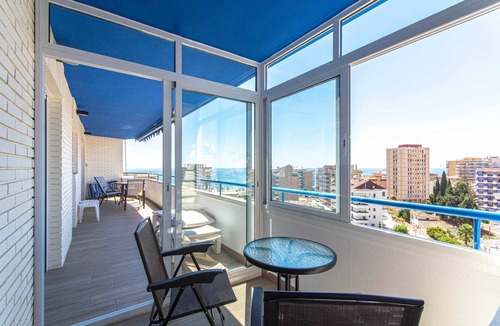 Torreblanca Apartment | Lisasol. Apartment with sea views.