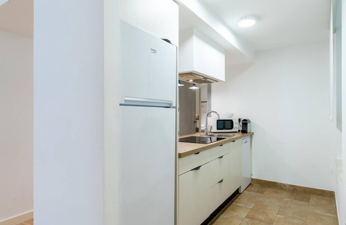 Santa Catalina Apartment | LN1 2BD+2BTH Cloakroom, Shared terrace with pool + Parking on demand