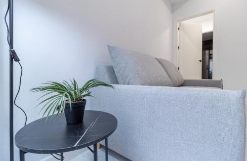 Ciudad Jardin Apartment | Loft Ana Belen Home