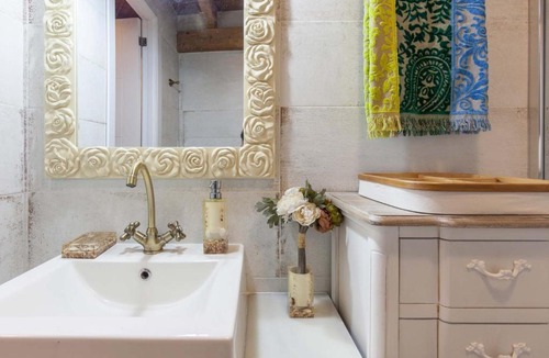 Alfalfa Apartment | Loft/Duplex with charming historic center. WIFI