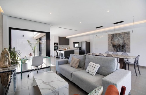 Poblado Sancti Petri Villa | Lola Sea Villa with Private Pool, Gym & Wi-Fi