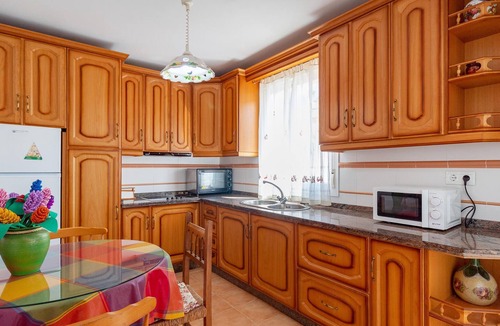 Benaojan House | Look forward to carefree vacations in this vacation home in Benaoján.