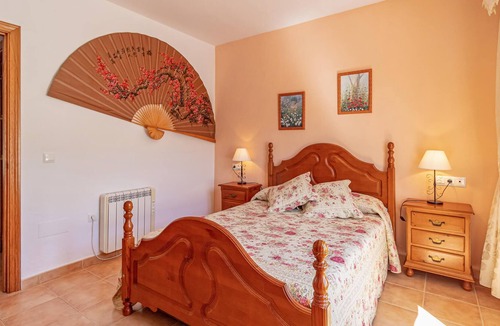Benaojan House | Look forward to carefree vacations in this vacation home in Benaoján.
