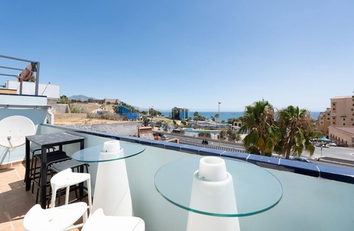 Fuengirola Ski Chalet | Los Chopos - Townhouse in El Castillo Fuengirola