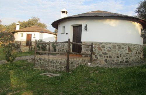 La Roca de la Sierra House | Los Chozos de la Roca