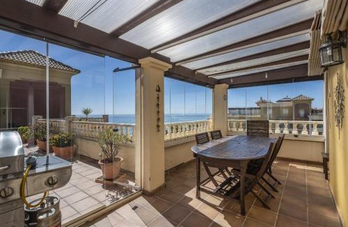 Ayamonte Apartment | Los Cisnes Atico by Ĥ - Playa de los Haraganes HLHC268P128