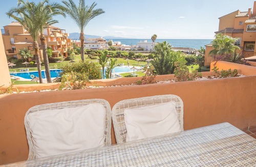 Castillo de la Duquesa Apartment | Los Granados de la Duquesa 1711