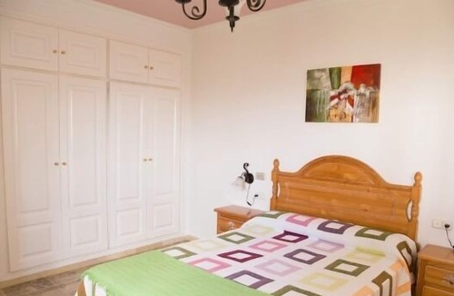 Antequera Cottage | Los Lirios House for 4 people