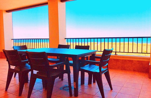 Punta del Moral Apartment | Los Pelícanos - Apartamento superior con terraza frontal al mar