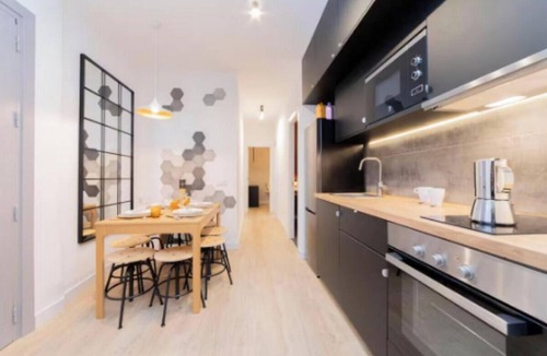 Moncloa - Arguelles Apartment | Lovely 4-bedroom apartment in Madrid perfect for your getaway
