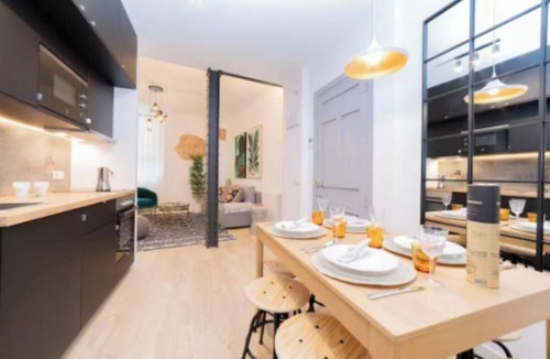 Moncloa - Arguelles Apartment | Lovely 4-bedroom apartment in Madrid perfect for your getaway