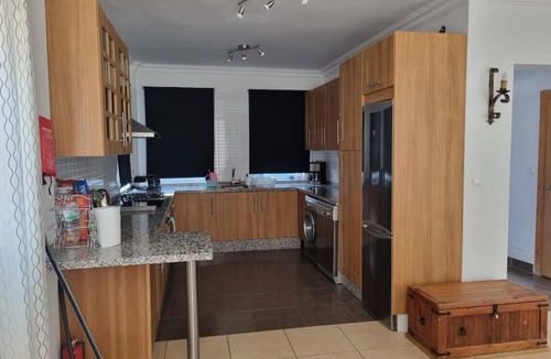 Vinuela Villa | Lovely family villa overlooking Lake and Mountains 15 mins from Coast