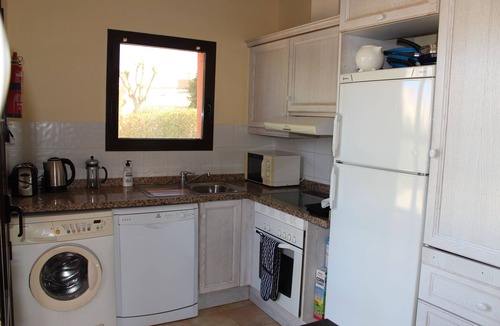 Corverica Villa | Lovely golf villa, great pool, table tennis, & free wifi, close to Club House