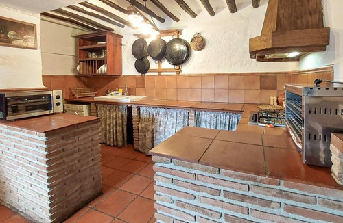 Villanueva del Trabuco House | Lovely home in Villanueva del Trabuco