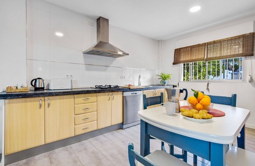 Pinos de Alhaurin Villa | Lovely Home Casa Rural Las Mañanas. Fenced pool, barbecue, private garden