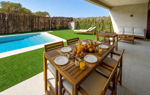 Aljaraque House | Lovely Home In Aljaraque With Private Swimming Pool, Can Be Inside Or Outside