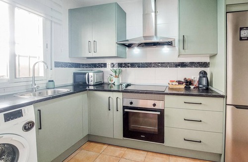 Benaojan House | Lovely home in Benaojan with swimming pool