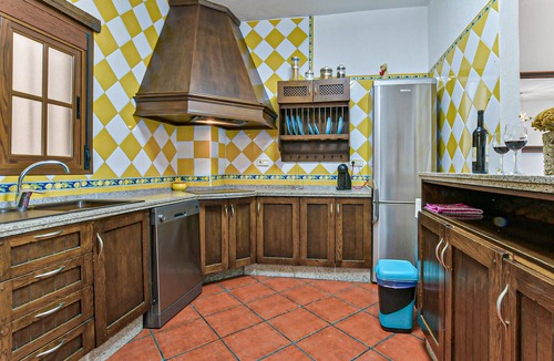 Montecorto House | Lovely home in Montecorto