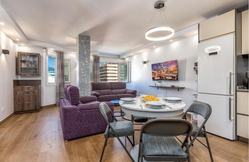 Puerto Banus Apartment | Lovely one bedroom by the beach in Puerto Banus