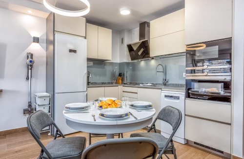 Puerto Banus Apartment | Lovely one bedroom by the beach in Puerto Banus