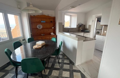 Turre House | lovely villa with views of the sunsets