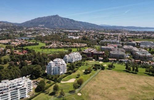 Guadalmina Apartment | Lujoso y elegante apartamento primera linea golf - LOS FLAMENCOS 7