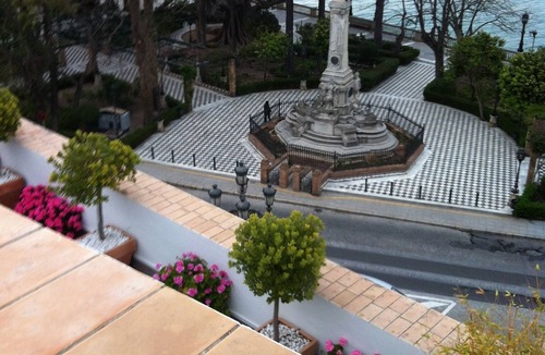 Old Town Apartment | Luxurious Apartment - FREE WIFI & GARAGE - LIFT- In The Heart Of Cadiz Old Town
