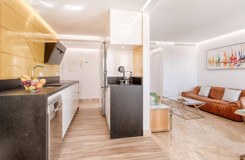 Estepona Apartment | Luxurious Apartment with Pool, Terraces & Sea Views in Estepona's Vibrant Port