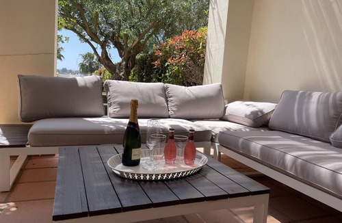 San Roque House | Luxurious terraced house 2 minutes from La Reserva golf club