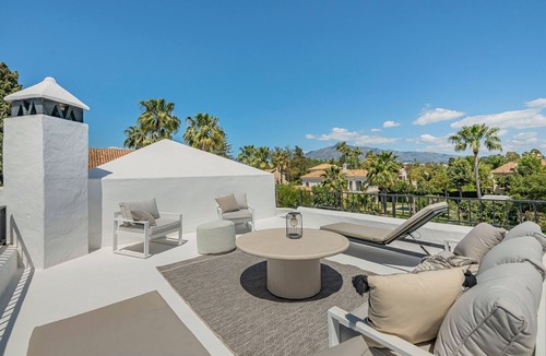 San Pedro de Alcantara Villa | Luxury 8-bedroom villa in San Pedro de Alcántara/Marbella