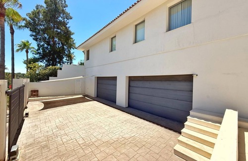 Sotogrande House | Luxury and relaxing Sotogrande villa near Golf Hotels Polo and beach