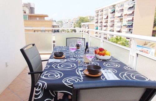 Fuengirola Apartment | LUXURY APARTMENT IN THE FIRST LINE OF IDEAL BEACH FOR FAMILIES.