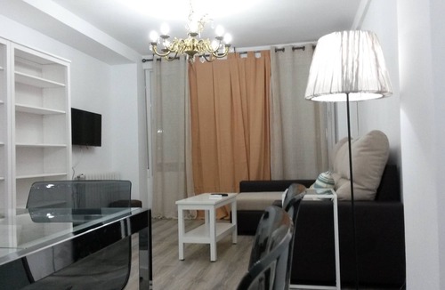 Zaidin Apartment | LUXURY APARTMENT NEAR THE CENTER