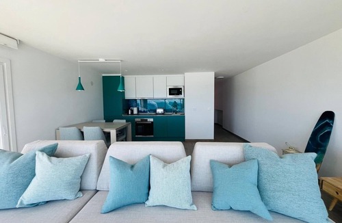 San Roque Apartment | Luxury, beachfront, two bed apartment.