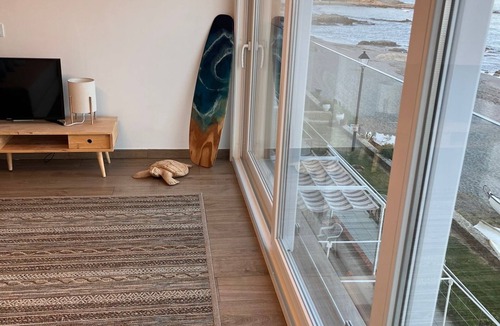 San Roque Apartment | Luxury, beachfront, two bed apartment.