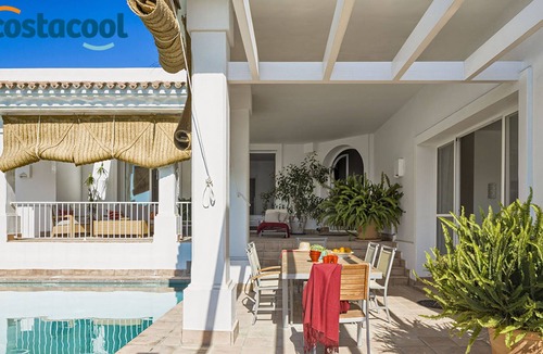Benalup-Casas Vieja Villa | Luxury detached villa with private pool on golf resort