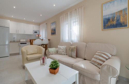 Jewish Quarter Apartment | Luxury El Patio de la Juderia
