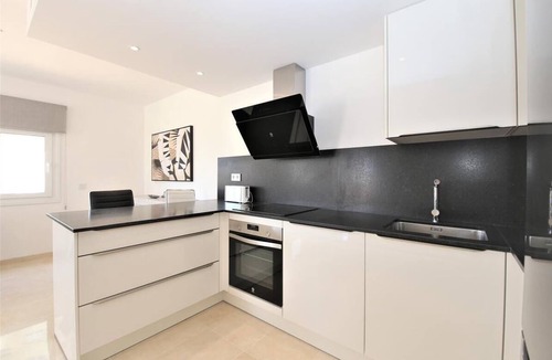 Estepona Apartment | Luxury front line apartment in the port, Front line Estepona marina close to beach and bars