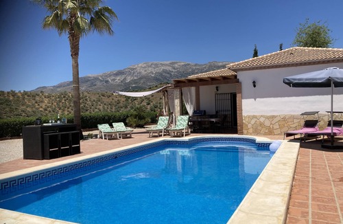 Canillas de Albaida Villa | Luxury holiday villa, beautiful, quiet area, mountain view, large swimming pool