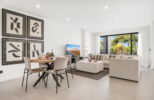 Estepona Apartment | Luxury Mirador Resort Apartment