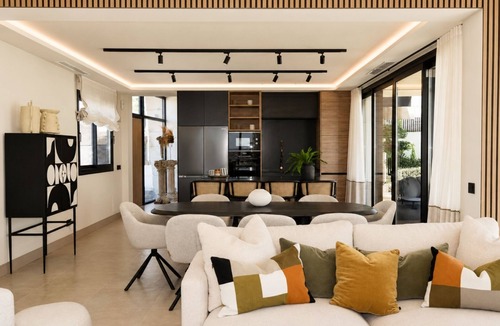 Estepona Villa | Luxury Modern Villa with Private Pool and Rooftop Terrace