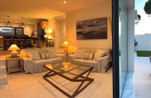 Los Canos de Meca Ski Chalet | Luxury & privacy to connect with nature & local culture. Costa de la Luz