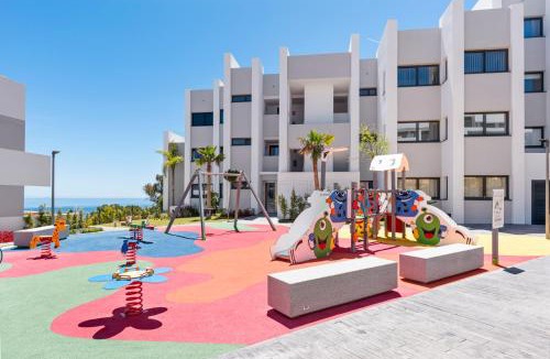 Puerto de la Duquesa Apartment | Luxury Seaview Resort Apartment